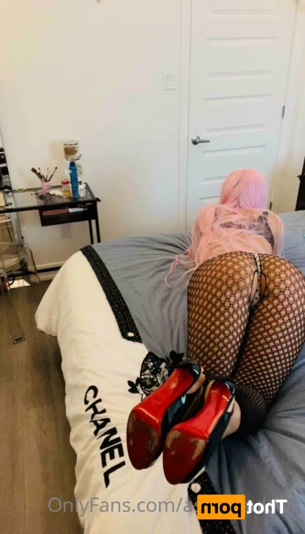 ashleysukfuk Onlyfans leaked photo 15380497 on Hotleaks.tv