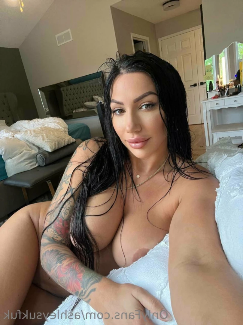 ashleysukfuk Onlyfans leaked photo 15472037 on Hotleaks.tv