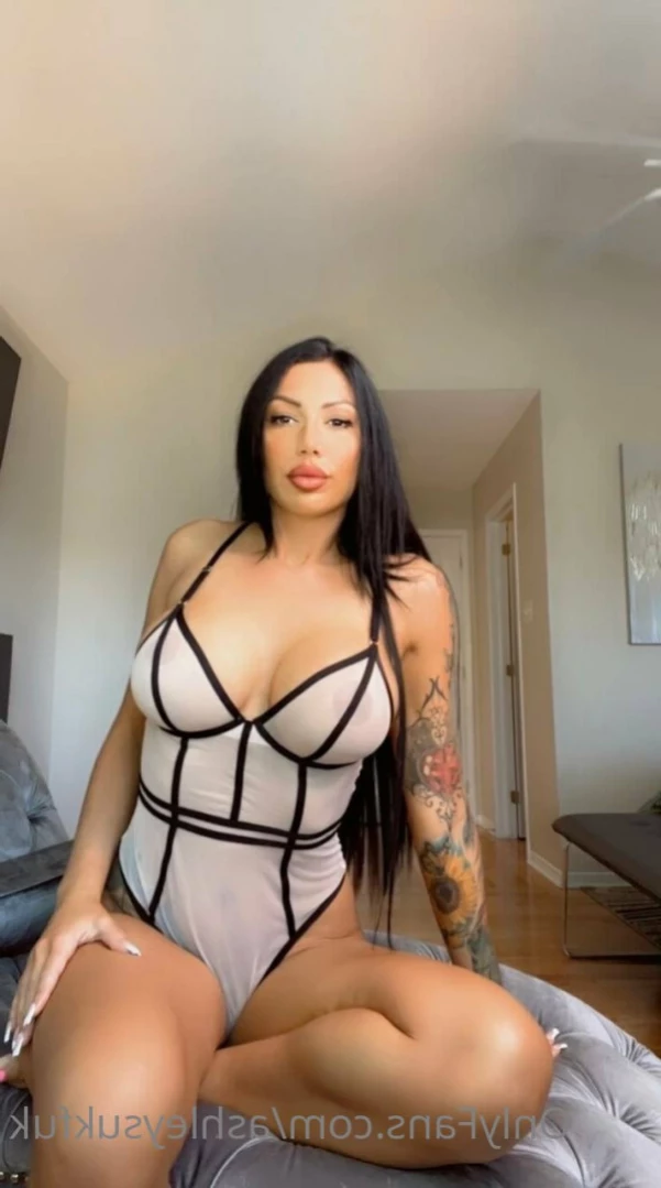 ashleysukfuk Onlyfans leaked photo 15863266 on Hotleaks.tv