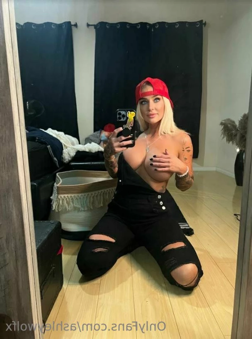 Ashley [ ashleywolfx ] Onlyfans leaked photo 6935699 on Hotleaks.tv