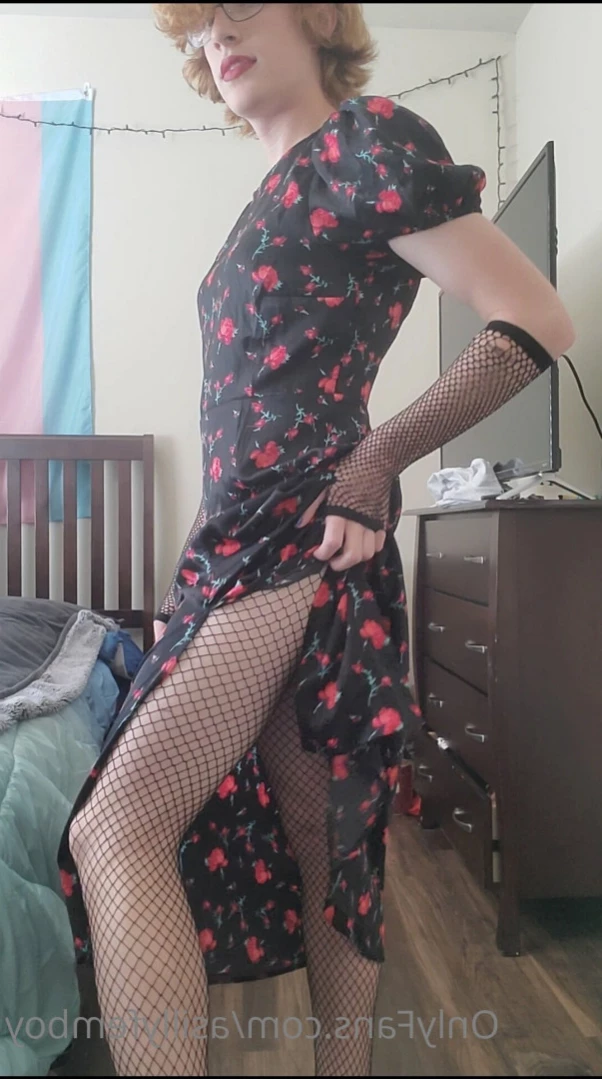Alex Skye [ asillyfemboy ] Onlyfans leaked photo 12316402 on Hotleaks.tv