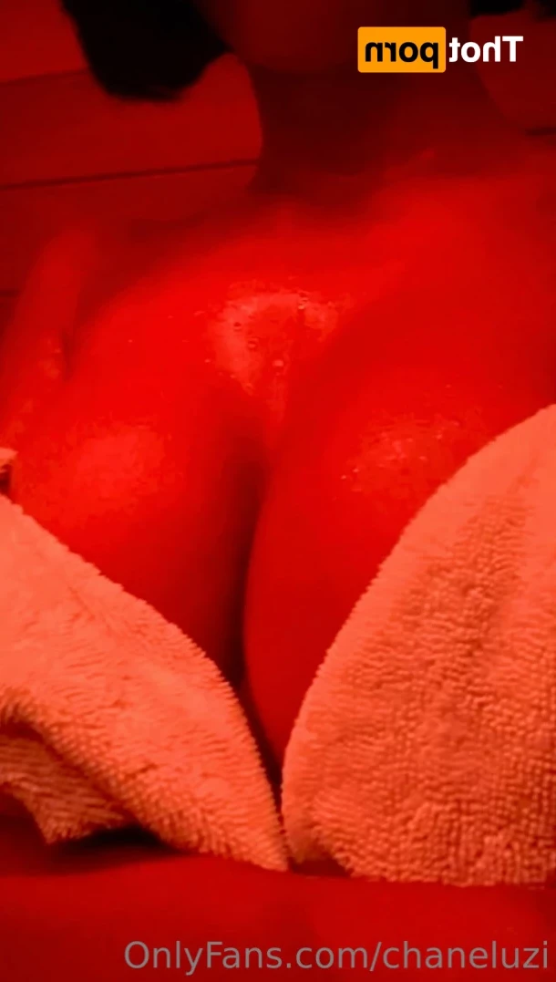 Chanel Uzi [ chaneluzi ] Onlyfans leaked photo 12241410 on Hotleaks.tv