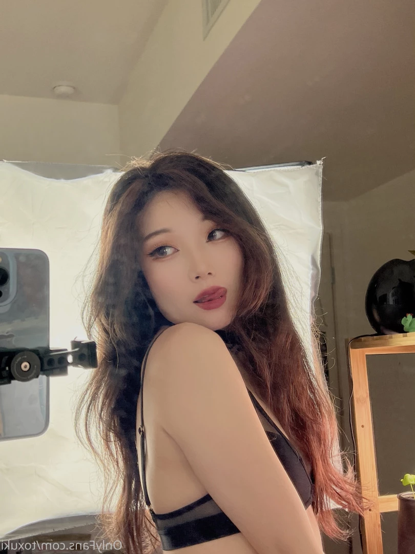 Atlaseuu (FREE top 0.4%) [ atlaseuu ] Onlyfans leaked photo 6465880 on Hotleaks.tv