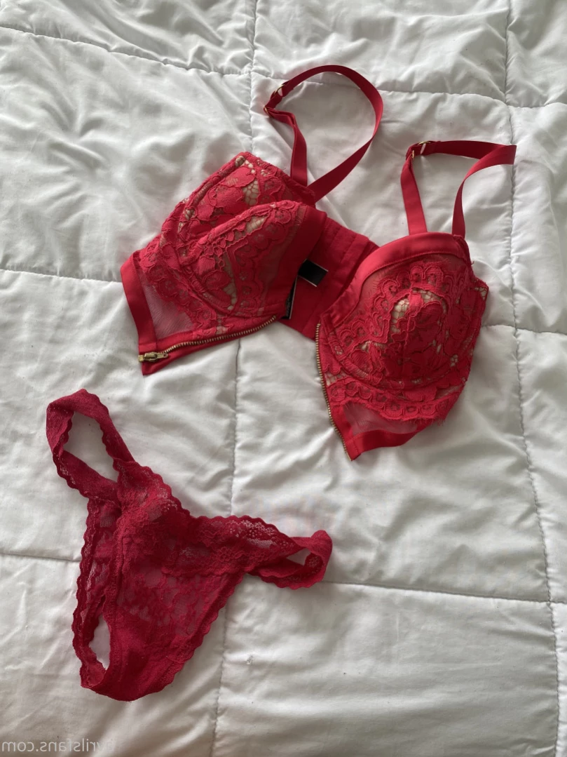 Avril Mathie [ avrilmathie ] Onlyfans leaked photo 14644186 on Hotleaks.tv