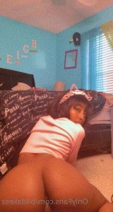 KiddieKat🍒💜 [ b4dakeez ] Onlyfans leaked video 3085241 on Hotleaks.tv