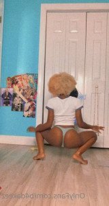 KiddieKat🍒💜 [ b4dakeez ] Onlyfans leaked video 3085586 on Hotleaks.tv