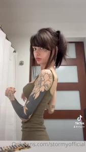 7872424