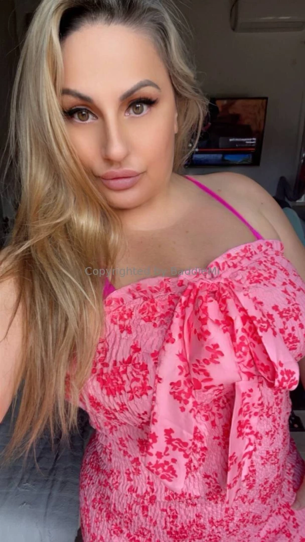 𝗖𝗮𝗹𝗹 𝗢𝗳 𝗕𝗼𝗼𝘁𝘆 🍑 [ baddiemi ] Onlyfans leaked photo 18441475 on Hotleaks.tv