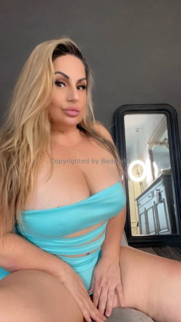 𝗖𝗮𝗹𝗹 𝗢𝗳 𝗕𝗼𝗼𝘁𝘆 🍑 [ baddiemi ] Onlyfans leaked photo 18444787 on Hotleaks.tv