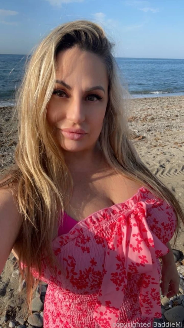 𝗖𝗮𝗹𝗹 𝗢𝗳 𝗕𝗼𝗼𝘁𝘆 🍑 [ baddiemi ] Onlyfans leaked photo 18525181 on Hotleaks.tv