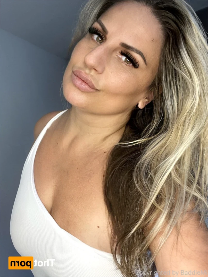 𝗖𝗮𝗹𝗹 𝗢𝗳 𝗕𝗼𝗼𝘁𝘆 🍑 [ baddiemi ] Onlyfans leaked photo 10995323 on Hotleaks.tv