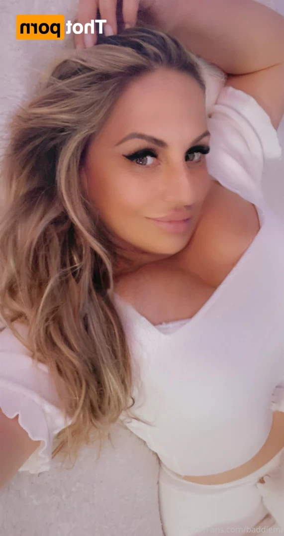 𝗖𝗮𝗹𝗹 𝗢𝗳 𝗕𝗼𝗼𝘁𝘆 🍑 [ baddiemi ] Onlyfans leaked photo 11003973 on Hotleaks.tv