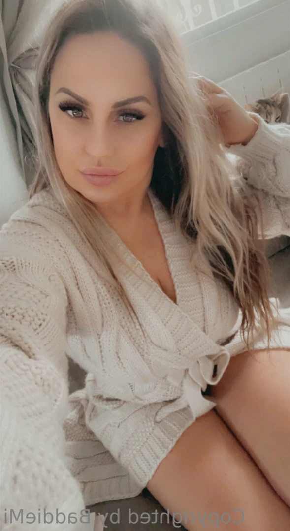 𝗖𝗮𝗹𝗹 𝗢𝗳 𝗕𝗼𝗼𝘁𝘆 🍑 [ baddiemi ] Onlyfans leaked photo 11344801 on Hotleaks.tv