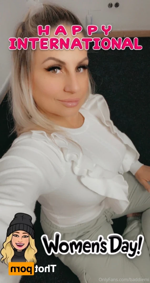 𝗖𝗮𝗹𝗹 𝗢𝗳 𝗕𝗼𝗼𝘁𝘆 🍑 [ baddiemi ] Onlyfans leaked photo 11391564 on Hotleaks.tv