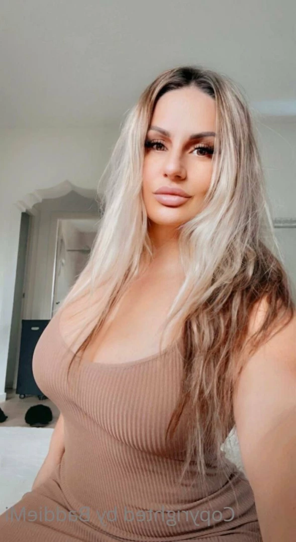 𝗖𝗮𝗹𝗹 𝗢𝗳 𝗕𝗼𝗼𝘁𝘆 🍑 [ baddiemi ] Onlyfans leaked photo 11861980 on Hotleaks.tv