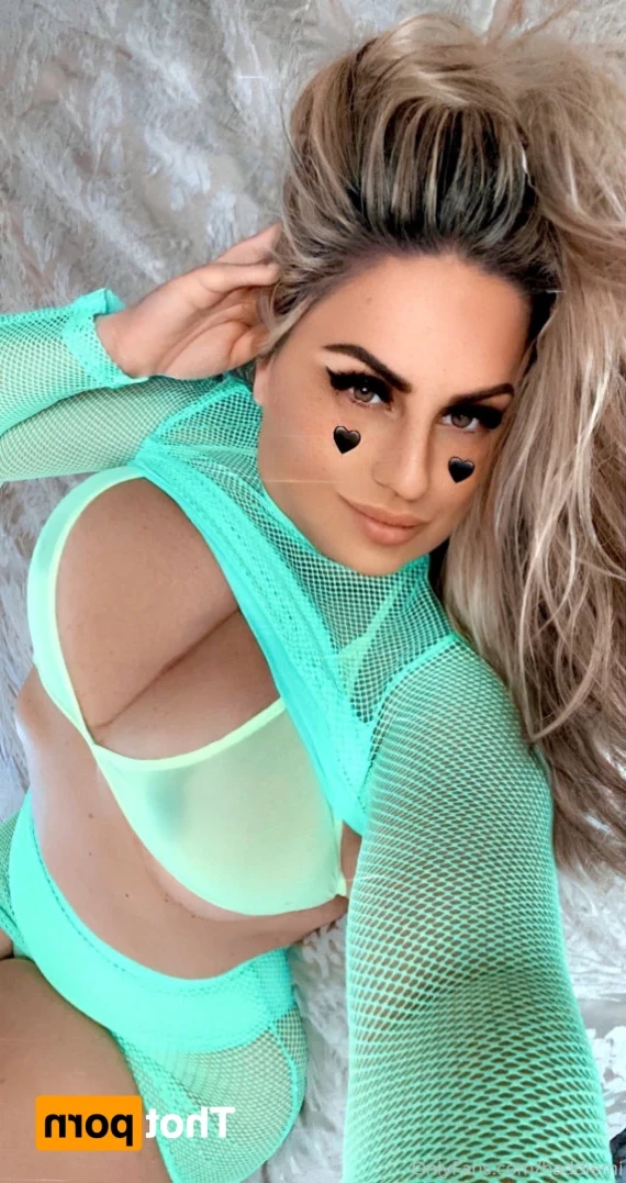𝗖𝗮𝗹𝗹 𝗢𝗳 𝗕𝗼𝗼𝘁𝘆 🍑 [ baddiemi ] Onlyfans leaked photo 11863552 on Hotleaks.tv