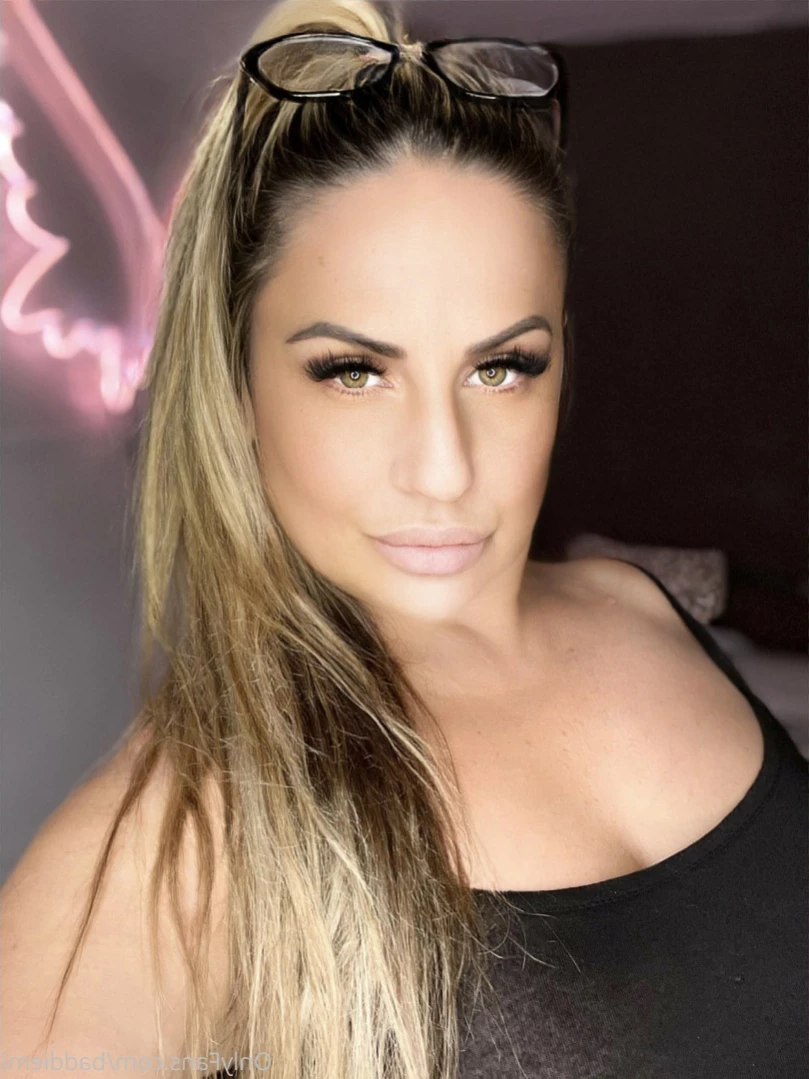 𝗖𝗮𝗹𝗹 𝗢𝗳 𝗕𝗼𝗼𝘁𝘆 🍑 [ baddiemi ] Onlyfans leaked photo 11863563 on Hotleaks.tv
