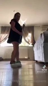 𝗖𝗮𝗹𝗹 𝗢𝗳 𝗕𝗼𝗼𝘁𝘆 🍑 [ baddiemi ] Onlyfans leaked video 12872740 on Hotleaks.tv