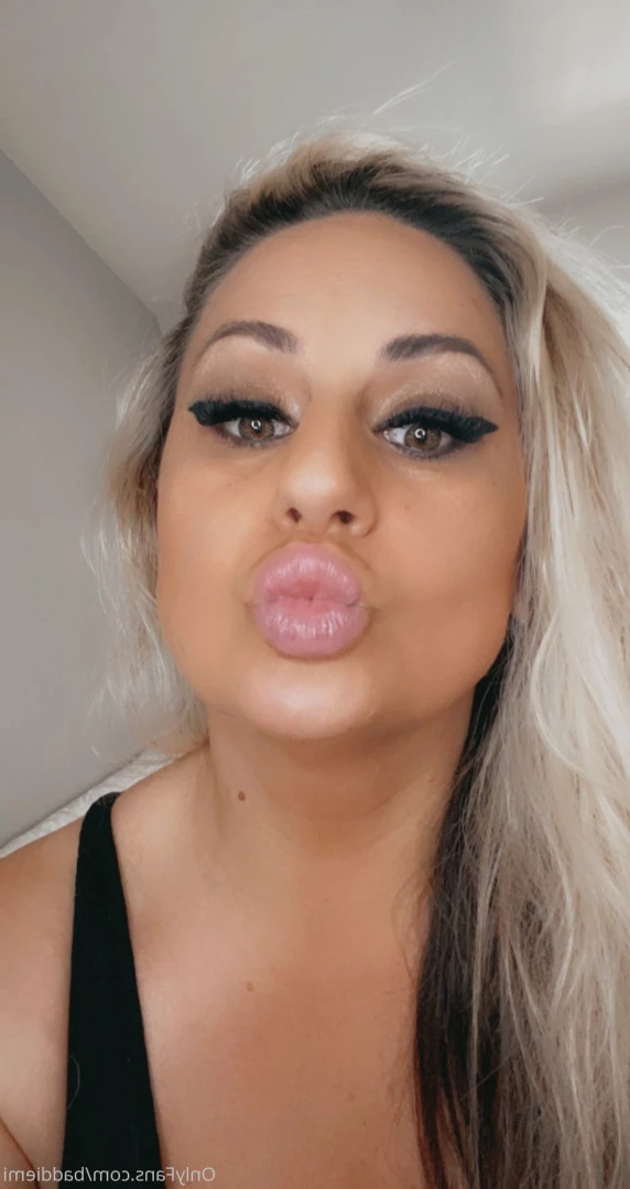 𝗖𝗮𝗹𝗹 𝗢𝗳 𝗕𝗼𝗼𝘁𝘆 🍑 [ baddiemi ] Onlyfans leaked photo 13107885 on Hotleaks.tv