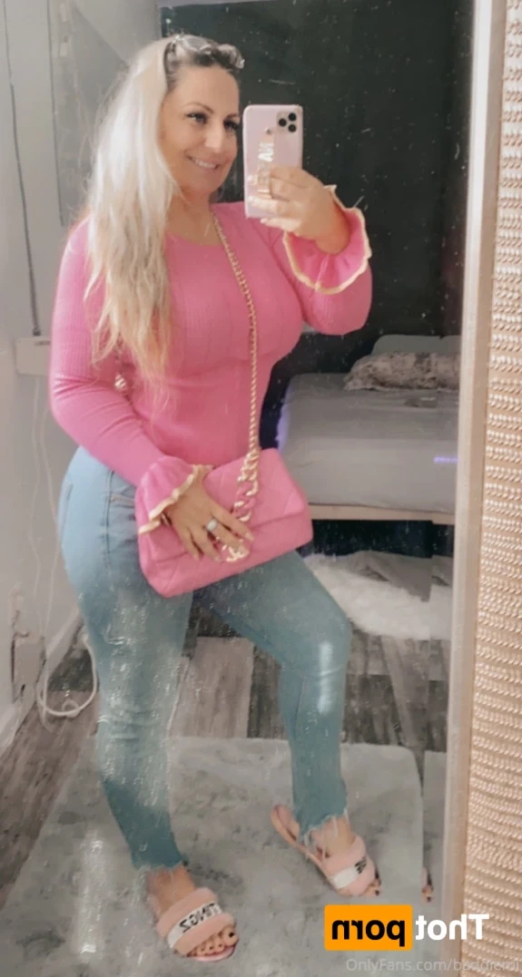 𝗖𝗮𝗹𝗹 𝗢𝗳 𝗕𝗼𝗼𝘁𝘆 🍑 [ baddiemi ] Onlyfans leaked photo 13196639 on Hotleaks.tv