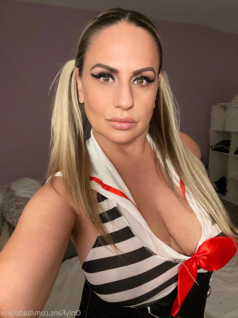 𝗖𝗮𝗹𝗹 𝗢𝗳 𝗕𝗼𝗼𝘁𝘆 🍑 [ baddiemi ] Onlyfans leaked photo 13377013 on Hotleaks.tv