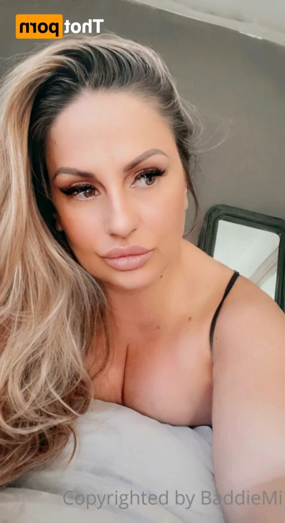 𝗖𝗮𝗹𝗹 𝗢𝗳 𝗕𝗼𝗼𝘁𝘆 🍑 [ baddiemi ] Onlyfans leaked photo 13421373 on Hotleaks.tv