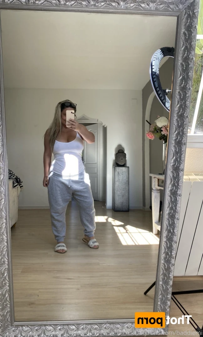𝗖𝗮𝗹𝗹 𝗢𝗳 𝗕𝗼𝗼𝘁𝘆 🍑 [ baddiemi ] Onlyfans leaked photo 13429019 on Hotleaks.tv
