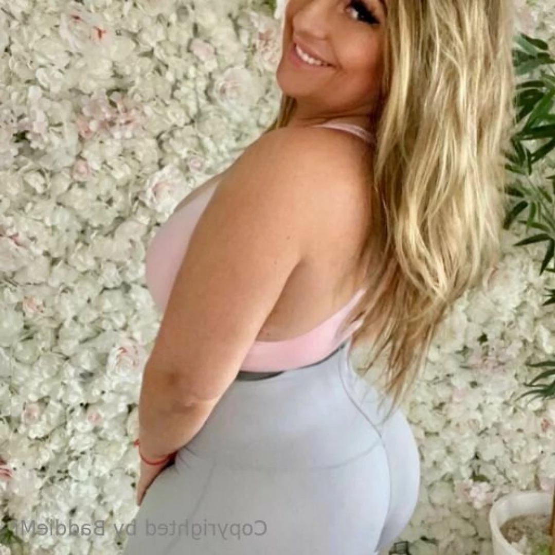 𝗖𝗮𝗹𝗹 𝗢𝗳 𝗕𝗼𝗼𝘁𝘆 🍑 [ baddiemi ] Onlyfans leaked photo 13655200 on Hotleaks.tv