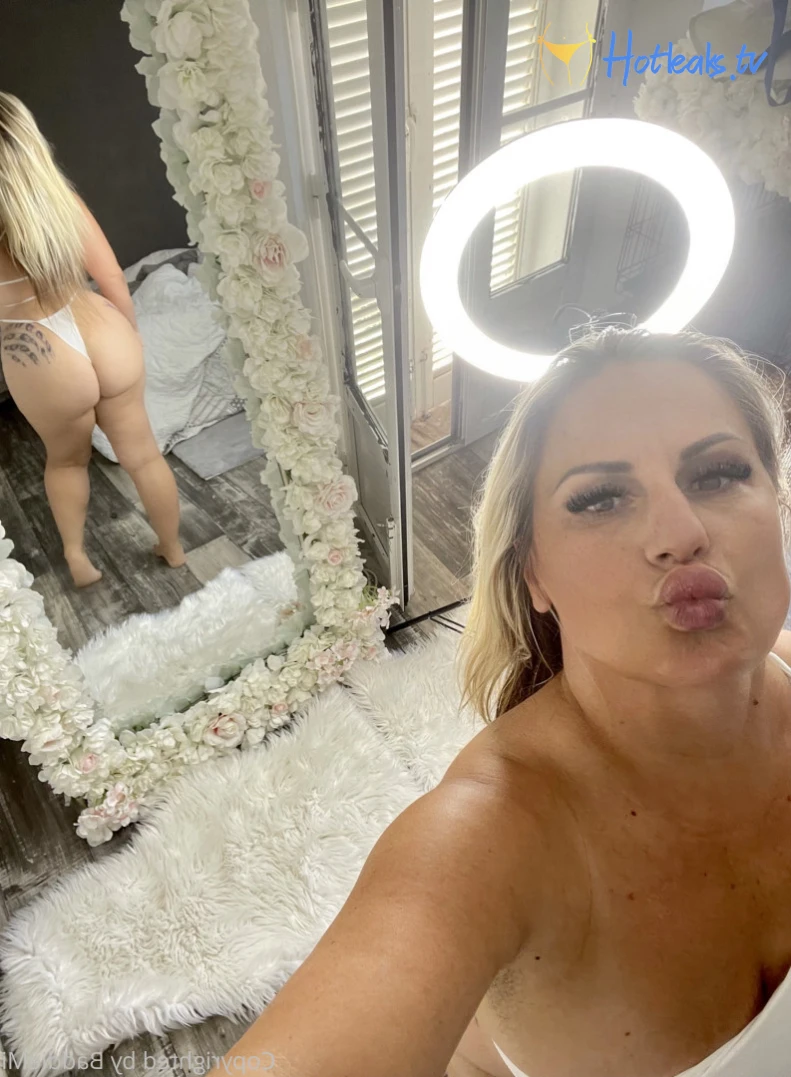 𝗖𝗮𝗹𝗹 𝗢𝗳 𝗕𝗼𝗼𝘁𝘆 🍑 [ baddiemi ] Onlyfans leaked photo 14163629 on Hotleaks.tv