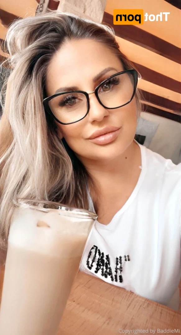 𝗖𝗮𝗹𝗹 𝗢𝗳 𝗕𝗼𝗼𝘁𝘆 🍑 [ baddiemi ] Onlyfans leaked photo 14413368 on Hotleaks.tv