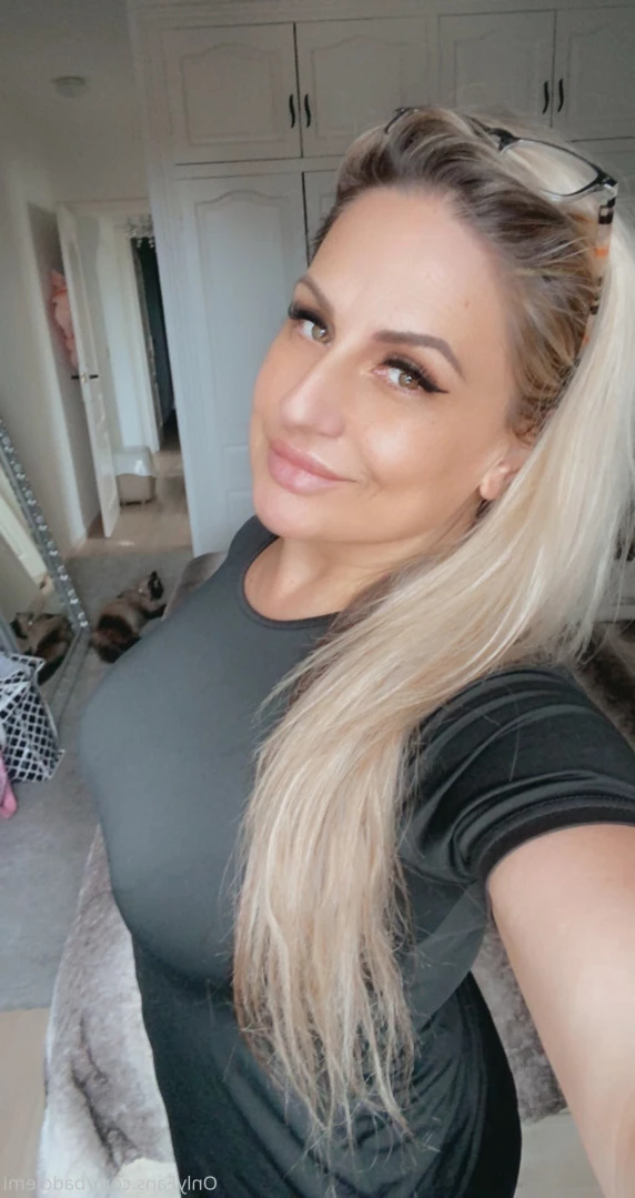 𝗖𝗮𝗹𝗹 𝗢𝗳 𝗕𝗼𝗼𝘁𝘆 🍑 [ baddiemi ] Onlyfans leaked photo 14652738 on Hotleaks.tv