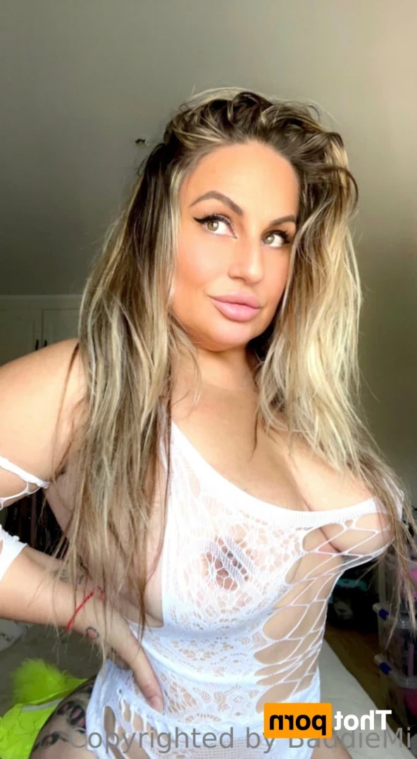 𝗖𝗮𝗹𝗹 𝗢𝗳 𝗕𝗼𝗼𝘁𝘆 🍑 [ baddiemi ] Onlyfans leaked photo 14653438 on Hotleaks.tv