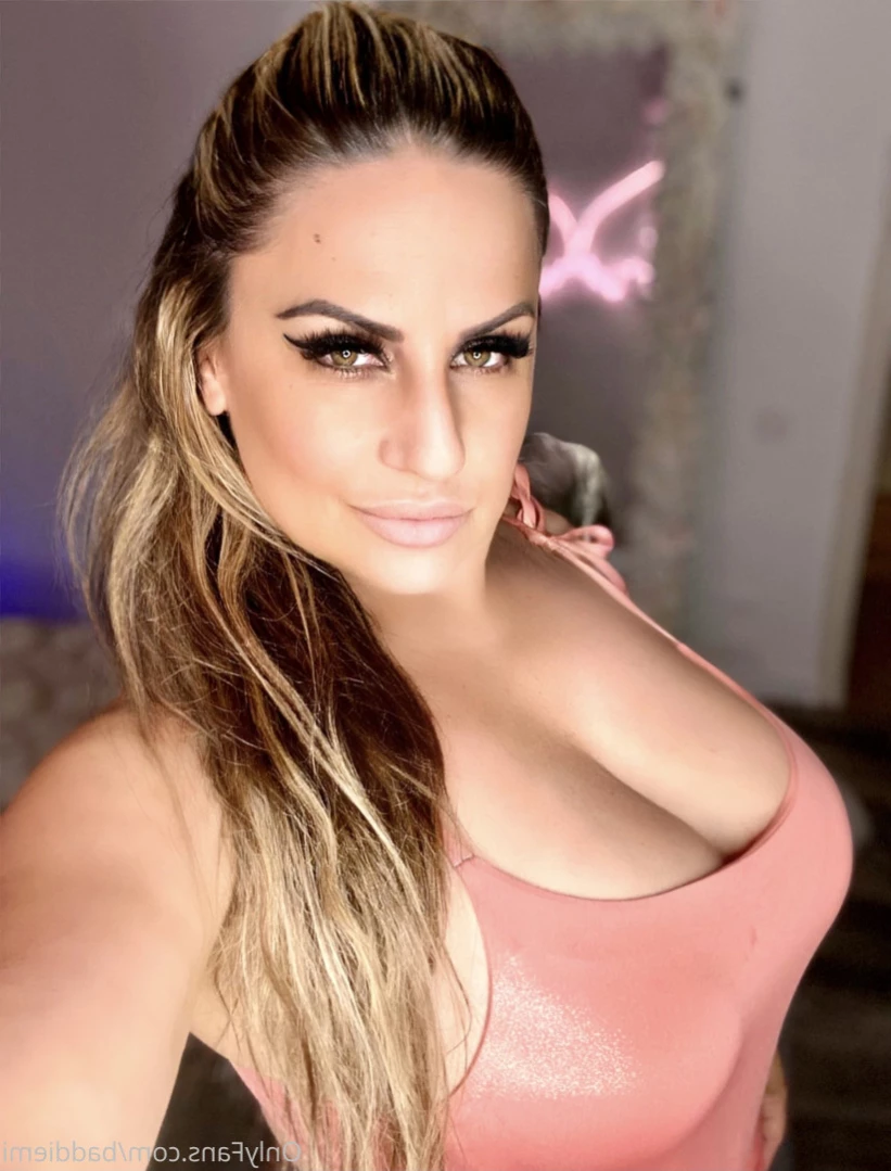 𝗖𝗮𝗹𝗹 𝗢𝗳 𝗕𝗼𝗼𝘁𝘆 🍑 [ baddiemi ] Onlyfans leaked photo 14653504 on Hotleaks.tv