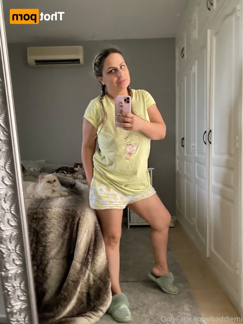 𝗖𝗮𝗹𝗹 𝗢𝗳 𝗕𝗼𝗼𝘁𝘆 🍑 [ baddiemi ] Onlyfans leaked photo 14657247 on Hotleaks.tv