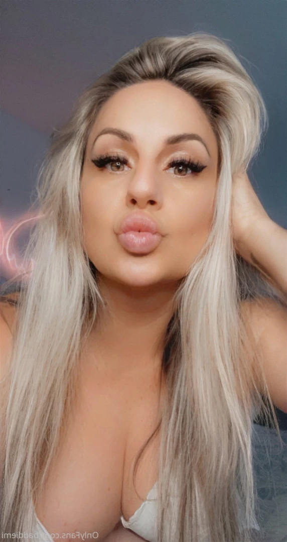 𝗖𝗮𝗹𝗹 𝗢𝗳 𝗕𝗼𝗼𝘁𝘆 🍑 [ baddiemi ] Onlyfans leaked photo 14657257 on Hotleaks.tv