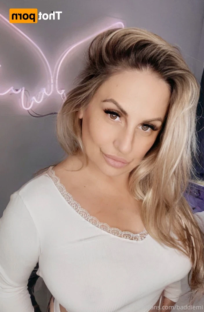 𝗖𝗮𝗹𝗹 𝗢𝗳 𝗕𝗼𝗼𝘁𝘆 🍑 [ baddiemi ] Onlyfans leaked photo 14657808 on Hotleaks.tv