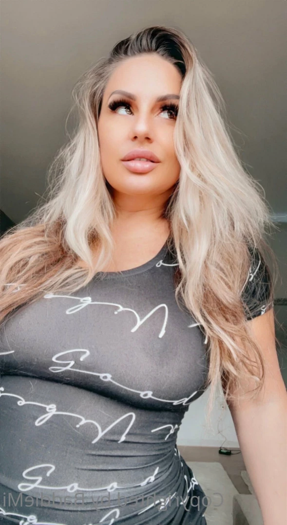𝗖𝗮𝗹𝗹 𝗢𝗳 𝗕𝗼𝗼𝘁𝘆 🍑 [ baddiemi ] Onlyfans leaked photo 14657813 on Hotleaks.tv