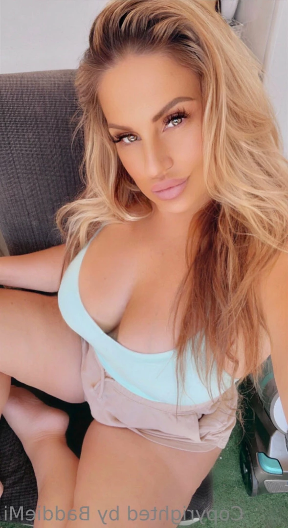 𝗖𝗮𝗹𝗹 𝗢𝗳 𝗕𝗼𝗼𝘁𝘆 🍑 [ baddiemi ] Onlyfans leaked photo 14662255 on Hotleaks.tv
