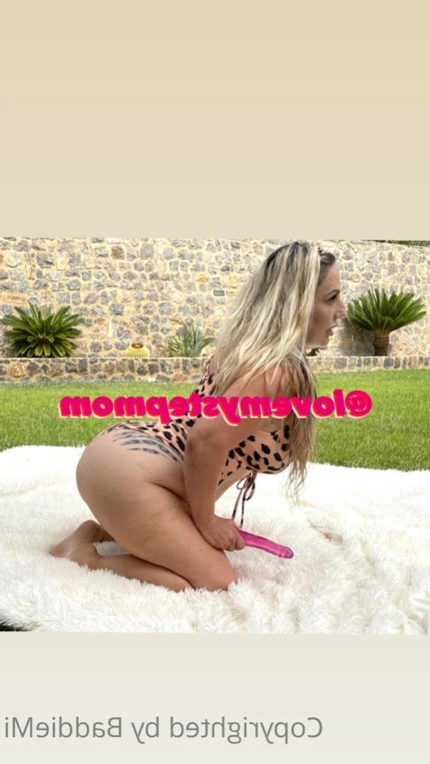 𝗖𝗮𝗹𝗹 𝗢𝗳 𝗕𝗼𝗼𝘁𝘆 🍑 [ baddiemi ] Onlyfans leaked photo 14691026 on Hotleaks.tv