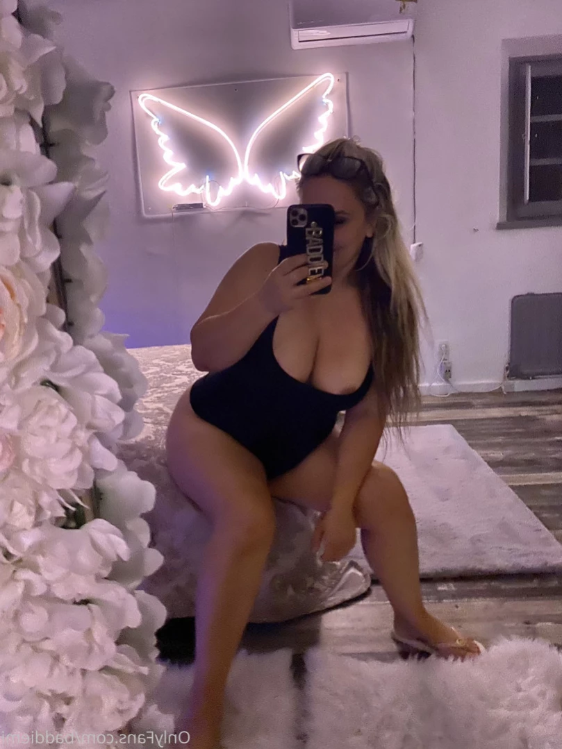 𝗖𝗮𝗹𝗹 𝗢𝗳 𝗕𝗼𝗼𝘁𝘆 🍑 [ baddiemi ] Onlyfans leaked photo 14691265 on Hotleaks.tv