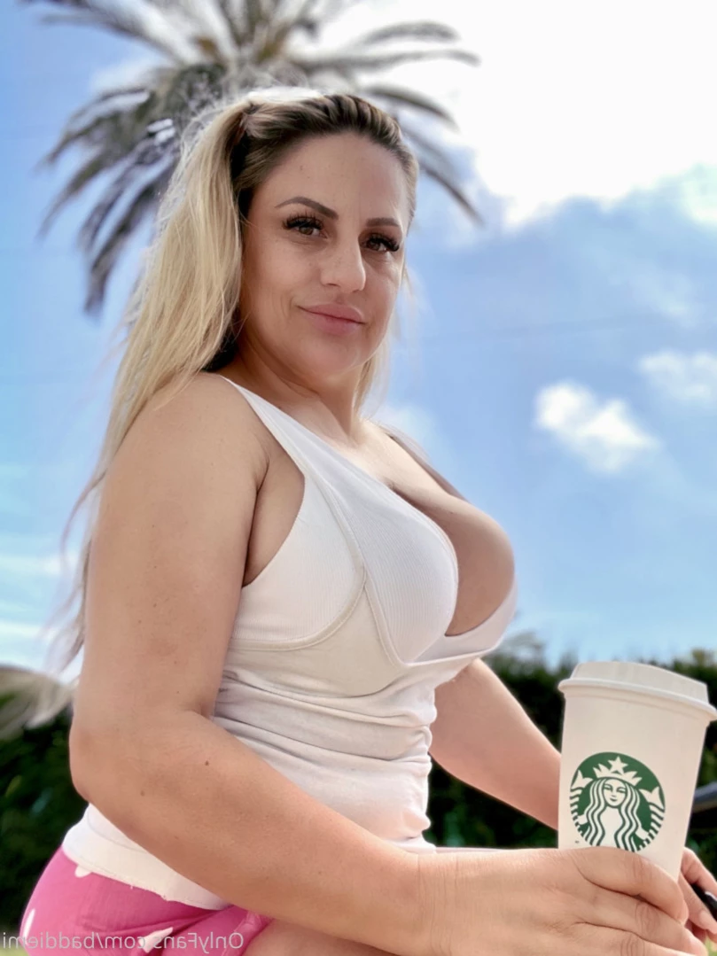 𝗖𝗮𝗹𝗹 𝗢𝗳 𝗕𝗼𝗼𝘁𝘆 🍑 [ baddiemi ] Onlyfans leaked photo 14691307 on Hotleaks.tv