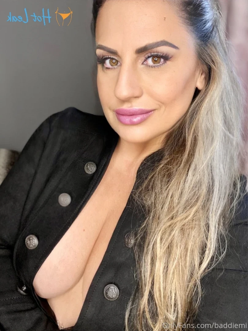 𝗖𝗮𝗹𝗹 𝗢𝗳 𝗕𝗼𝗼𝘁𝘆 🍑 [ baddiemi ] Onlyfans leaked photo 14693978 on Hotleaks.tv