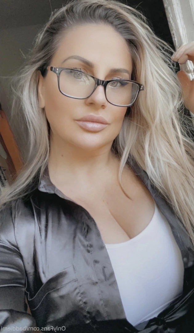 𝗖𝗮𝗹𝗹 𝗢𝗳 𝗕𝗼𝗼𝘁𝘆 🍑 [ baddiemi ] Onlyfans leaked photo 14694110 on Hotleaks.tv