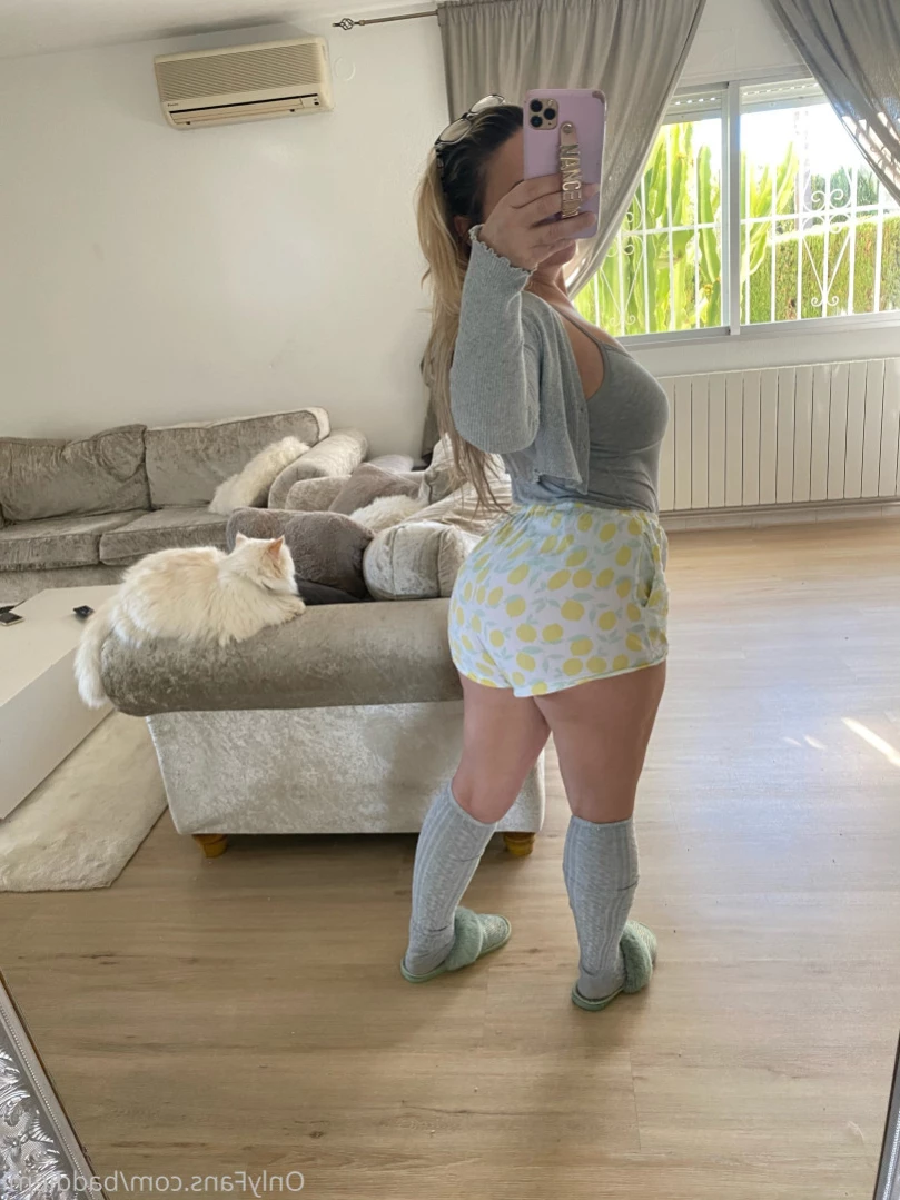 𝗖𝗮𝗹𝗹 𝗢𝗳 𝗕𝗼𝗼𝘁𝘆 🍑 [ baddiemi ] Onlyfans leaked photo 15302415 on Hotleaks.tv