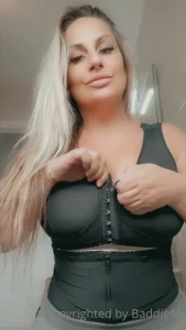 𝗖𝗮𝗹𝗹 𝗢𝗳 𝗕𝗼𝗼𝘁𝘆 🍑 [ baddiemi ] Onlyfans leaked video 15503249 on Hotleaks.tv
