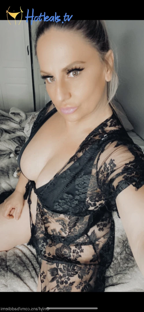 𝗖𝗮𝗹𝗹 𝗢𝗳 𝗕𝗼𝗼𝘁𝘆 🍑 [ baddiemi ] Onlyfans leaked photo 15872398 on Hotleaks.tv