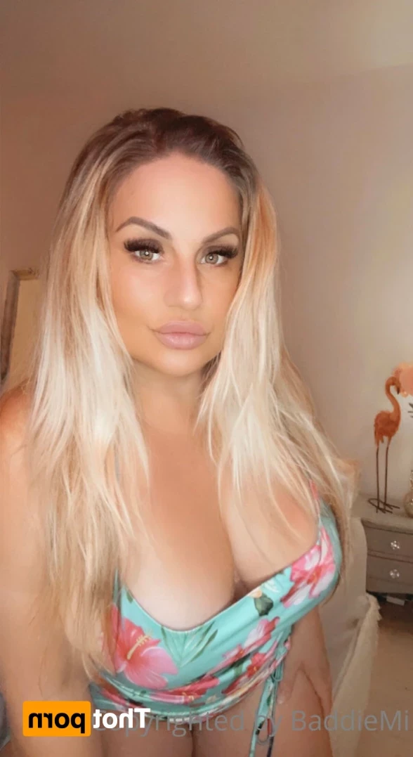 𝗖𝗮𝗹𝗹 𝗢𝗳 𝗕𝗼𝗼𝘁𝘆 🍑 [ baddiemi ] Onlyfans leaked photo 16004546 on Hotleaks.tv