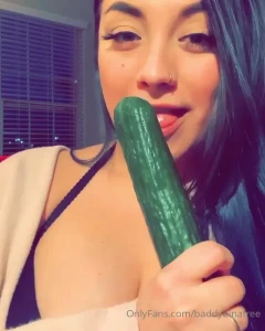 4860102