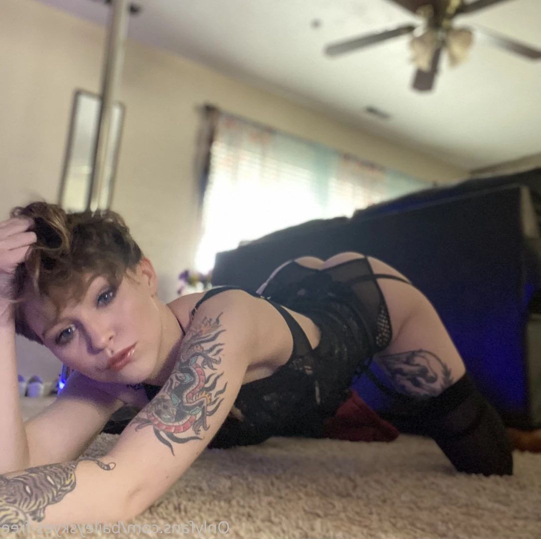 вaιley ѕĸyeѕ [ baileyskyes-free ] Onlyfans leaked photo 5990215 on Hotleaks.tv