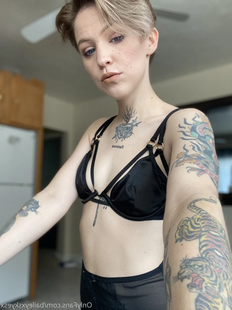 вαιℓєу ѕкуєѕ [ baileyxskyesx ] Onlyfans leaked photo 3623565 on Hotleaks.tv
